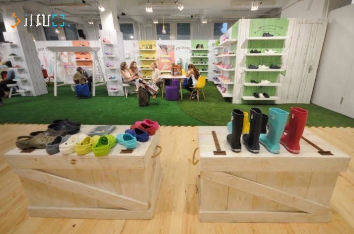 طراحی داخلی فروشگاه کفش بچه گانه شیک